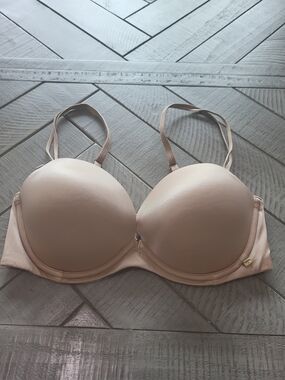 Victoria's Secret Smooth Nude Push-Up Bra